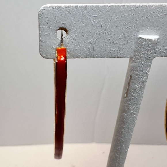 Gold tone with red enamel pierced dangle oval shape hoop earrings - Picture 6 of 7